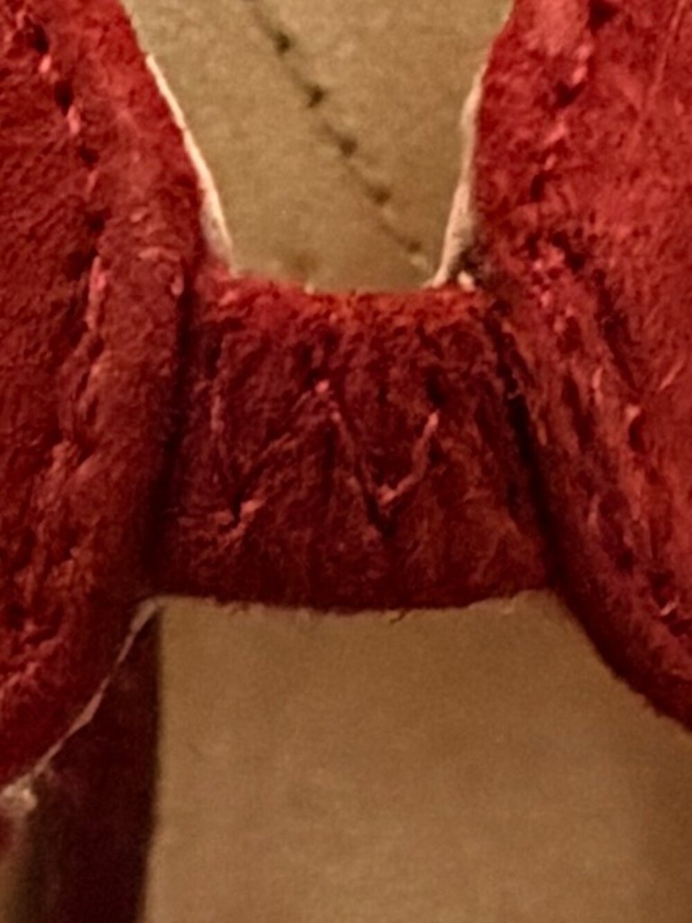 Guess By Marciano "Ramba" Red Suede Cutout Pump - Size 6-1/2 - Picture 11 of 11
